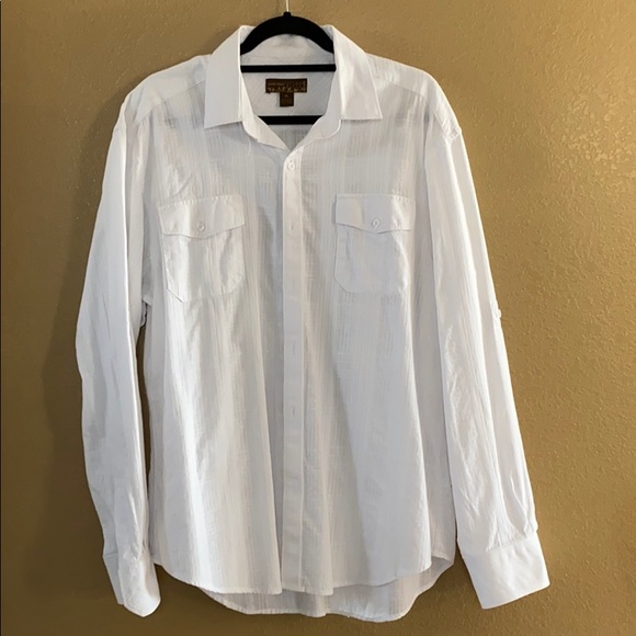 NWOT Men’s dressy-casual button down shirt. - Picture 1 of 7